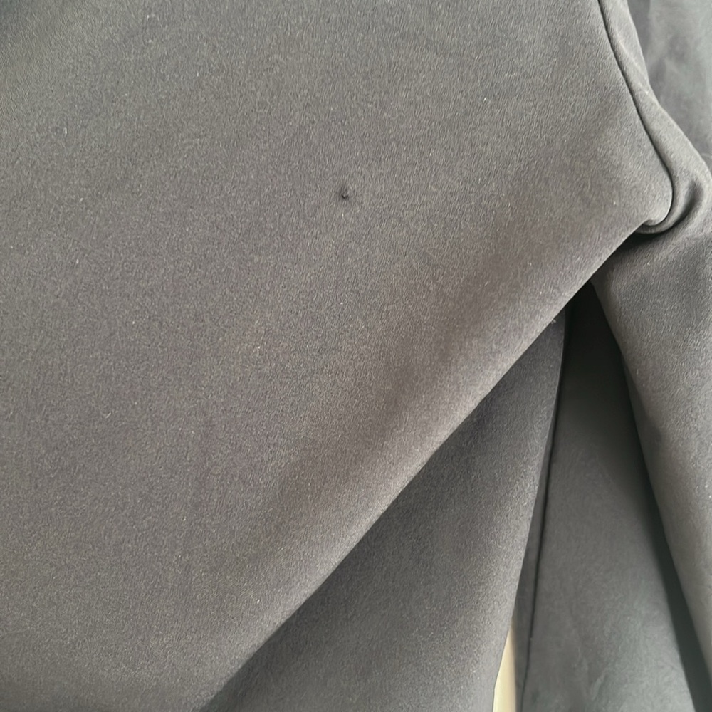 Athleta Tribeca 9” Bermuda Shorts Black - Picture 7 of 10